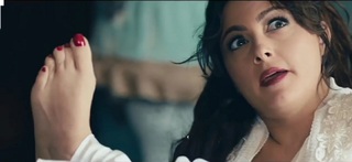 Bushra feet photo thumbnail