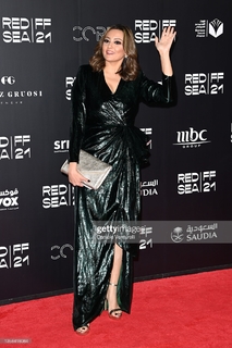 Bushra feet photo thumbnail