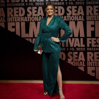 Bushra feet photo thumbnail