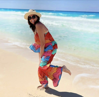 Bushra feet photo thumbnail