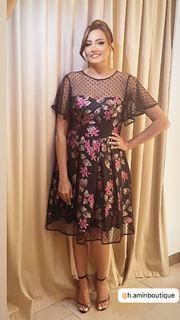 Bushra feet photo thumbnail