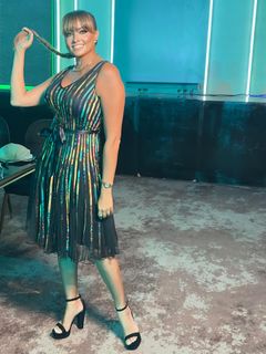 Bushra feet photo thumbnail