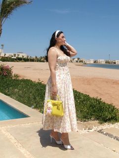 Busi feet photo 11