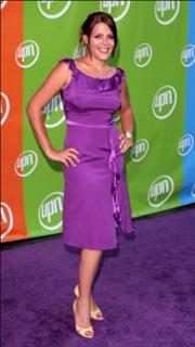 Busy Philipps feet photo thumbnail