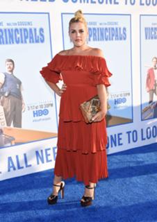Busy Philipps feet photo thumbnail