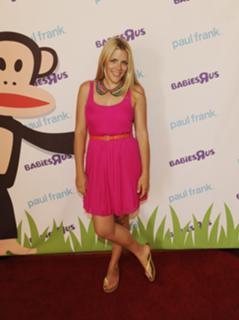 Busy Philipps feet photo thumbnail