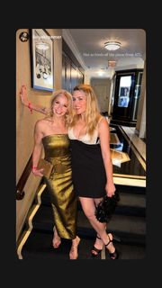 Busy Philipps feet photo 8