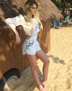 Bárbara Evans feet photo 10