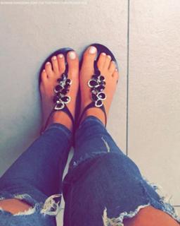 Bárbara Evans feet photo 11