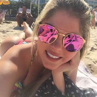 Bárbara Evans feet photo 10