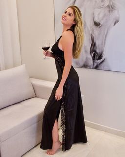 Bárbara Evans feet photo 4