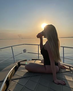 Bárbara Evans feet photo 3