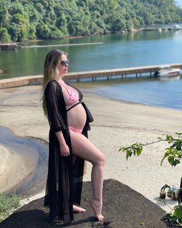 Bárbara Evans feet photo 1