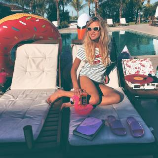 Bárbara Heck feet photo 3