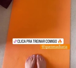 Bárbara Heck feet photo 9