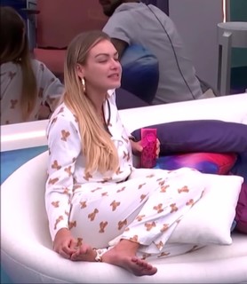 Bárbara Heck feet photo 1
