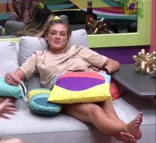 Bárbara Heck feet photo 20