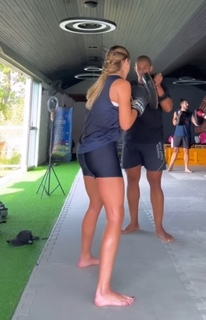 Bárbara Heck feet photo 9