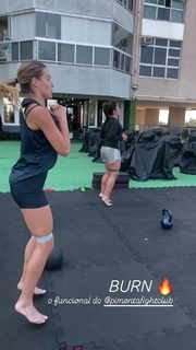 Bárbara Heck feet photo 13