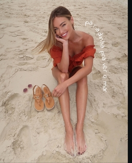 Bárbara Heck feet photo 1
