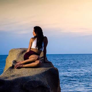 Bárbara Islas feet photo thumbnail
