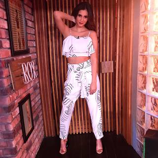 Bárbara Islas feet photo thumbnail