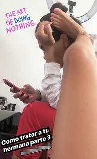 Bárbara Islas feet photo thumbnail