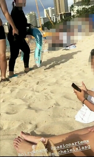 Bárbara Islas feet photo thumbnail
