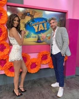 Bárbara Islas feet photo thumbnail