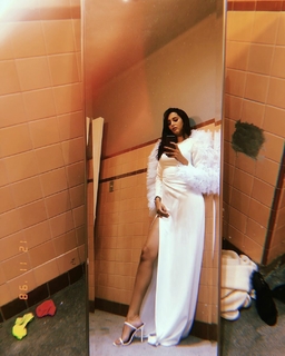 Bárbara Islas feet photo thumbnail
