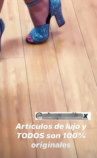 Bárbara Islas feet photo thumbnail
