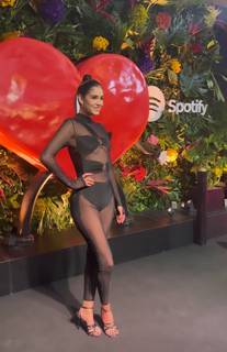 Bárbara Islas feet photo thumbnail