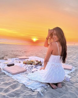 Bárbara Islas feet photo thumbnail