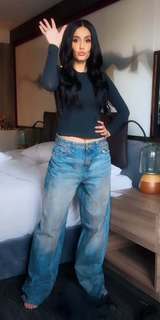 Bárbara Islas feet photo thumbnail