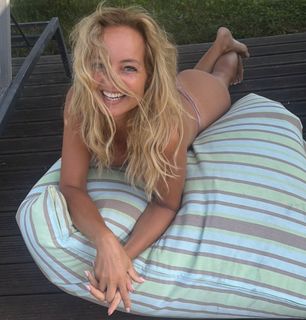 Bárbara Norton de Matos feet photo 4