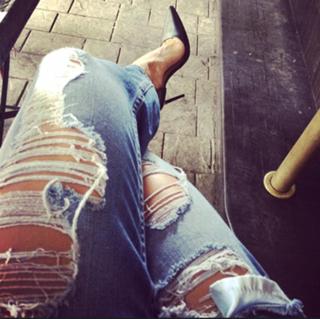 Bárbara de Regil feet photo thumbnail