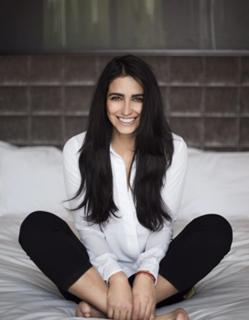 Bárbara de Regil feet photo thumbnail
