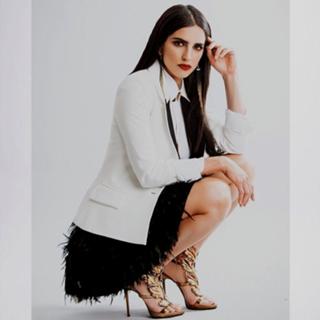 Bárbara de Regil feet photo thumbnail