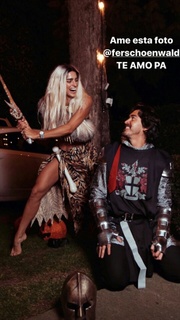 Bárbara de Regil feet photo thumbnail