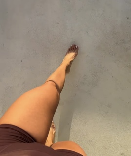 Bárbara de Regil feet photo thumbnail