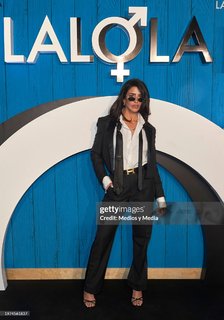 Bárbara de Regil feet photo thumbnail