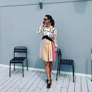 Bérénice Bejo feet photo thumbnail