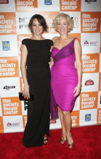 Bérénice Bejo feet photo thumbnail