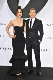 Bérénice Marlohe feet photo thumbnail