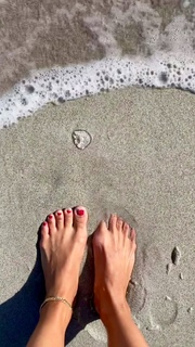 C.J. Gibson feet photo 1
