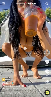 C.J. Perry Barnyashev feet photo thumbnail