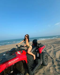 Caeli Santa Olalla feet photo 15