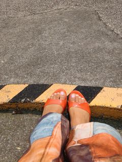 Caeli Santa Olalla feet photo 3