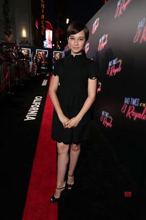 Cailee Spaeny feet photo thumbnail