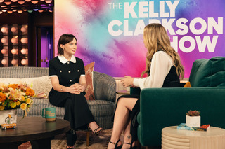 Cailee Spaeny feet photo thumbnail
